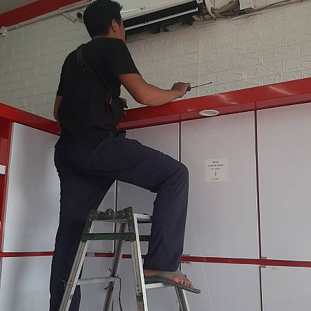 Pemasangan AC Profesional di Kabupaten Magetan oleh Sakti Rajasa AC